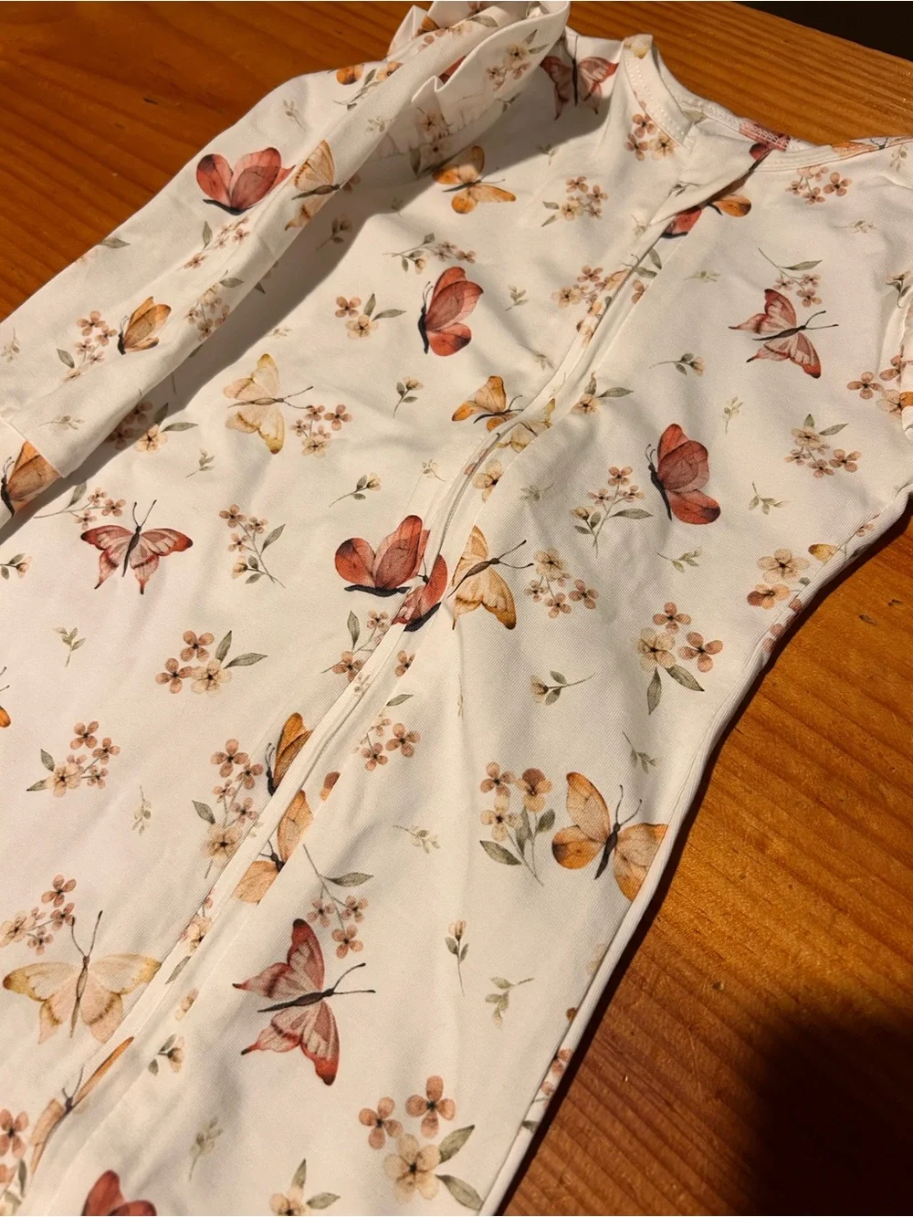 NWOT Organic Baby Bodysuit